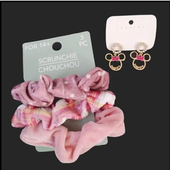Disney Pink Mickey Socks Minnie Earrings And Hair Scrunchies Bundle NWT - Picture 13 of 13